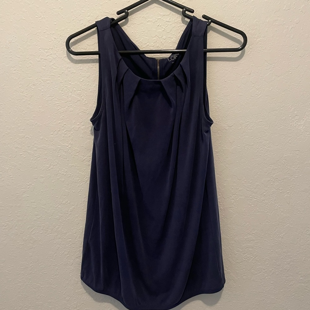 Loft woman’s medium sleeveless shirt